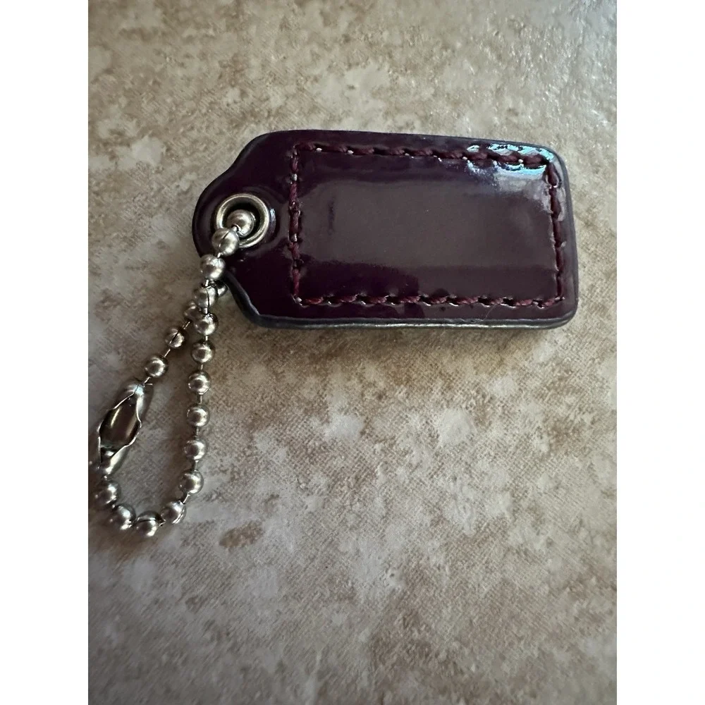 COACH Purple Patent Leather Silver Chain Purse Handbag Hang Tag Charm